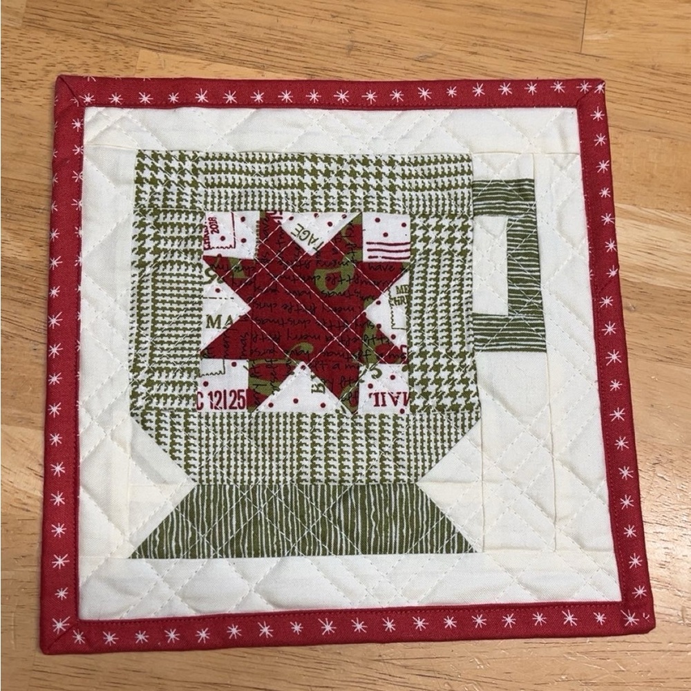❤️ Brand new hand made Hot Pad ❤️